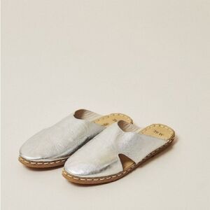 Nida Lu Handmade Antalya Metallic Leather Mules NWT
